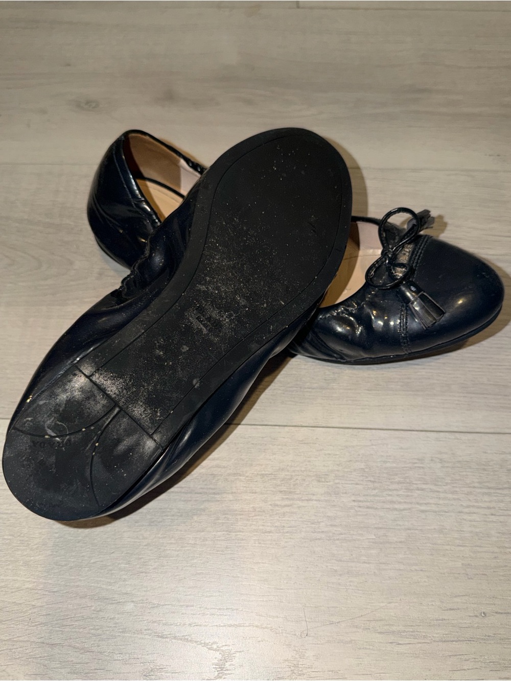 Prada Black Leather Bow-Accent Ballet Flats - Picture 6 of 7